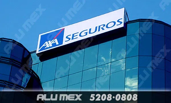 Anuncio corporativo Luminoso AXA Seguros