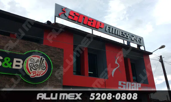 Anuncio Luminoso Gimnasio snap fitness